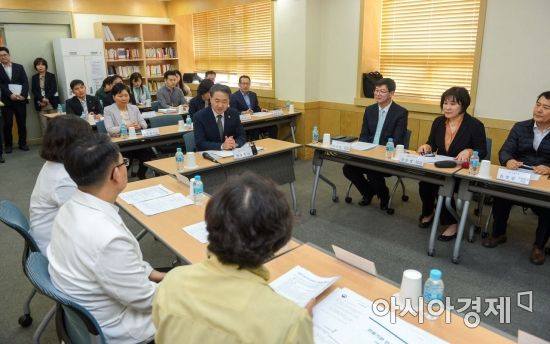 [포토] 서울재활병원 방문한 박능후 보건복지부 장관