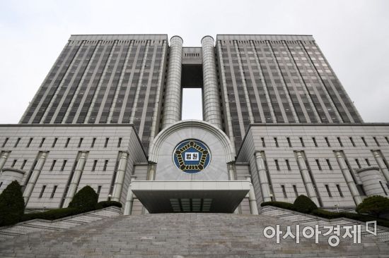 [포토]박근혜 전 대통령 '국정농단' 사건 1심 선고 앞둔 법원
