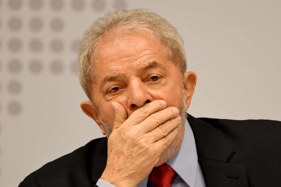 브라질 법원, 룰라 전 대통령 체포명령…"오후까지 출두하라"(종합)