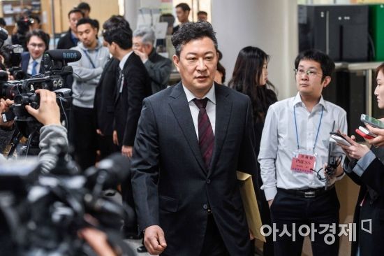 [포토] 박근혜 전 대통령 국선변호인 강철구 변호사