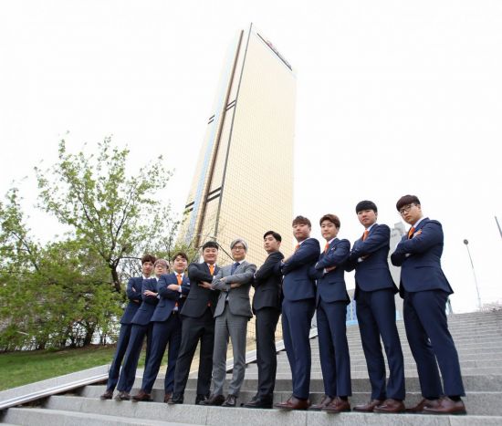 한화생명, 리그오브레전드 프로게임단 '락스 타이거즈' 인수