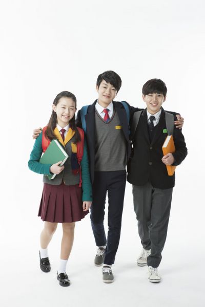 창원시, 중·고교 교복구입비 30만원 지원 … 13일부터 온라인 접수