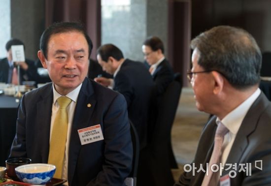 장병완, 정부 경제정책에 쓴소리…"최저임금 인상 효과 의문"