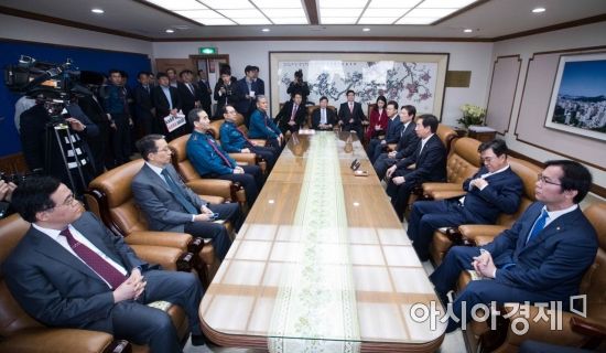 [포토]자유한국당, 서울지방경찰청에 '드루킹' 진실규명 요청