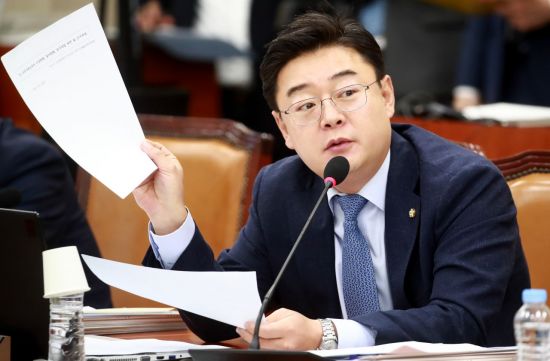 한국당 "검경수사권 조정, 국민에게 봉사하는 개혁 필요"