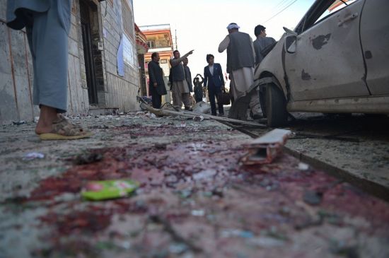 아프간 관공서에 폭탄 테러…최소 12명 사망·57명 부상