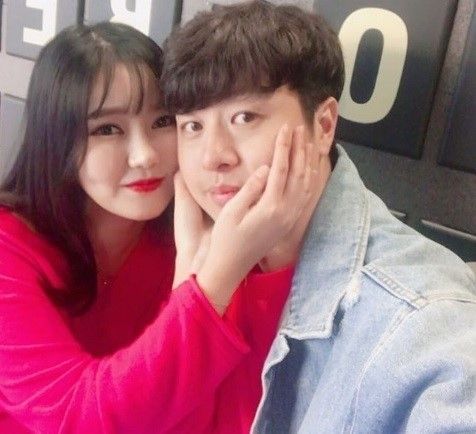 유상무-김연지,10월 결혼…애정 넘치는 데이트 인증샷 공개