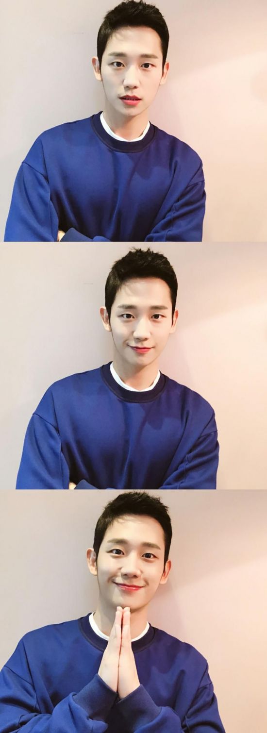 '밥 잘 사주는 예쁜 누나' 정해인, SNS 통해 근황 공개…네티즌 "마성의 미소"