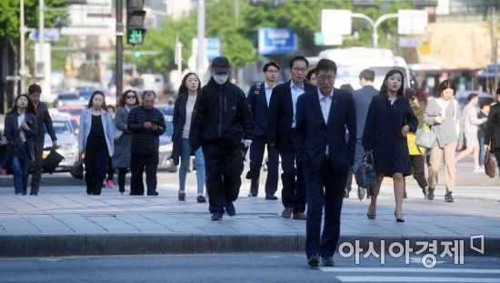[오늘 날씨] 출근길 영하권 '뚝'…낮 최고 기온 13~20도
