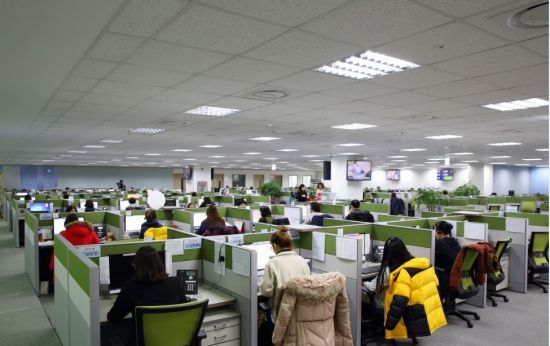 공영홈쇼핑, KSQI 우수 콜센터 선정…"CS마스터 호칭, 자긍심 부여" 