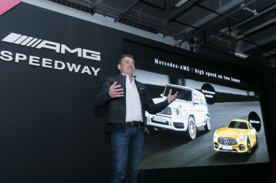 벤츠 AMG 레이싱 트랙, 전세계서 한국에 첫 오픈..."질주본능 만끽"(종합)