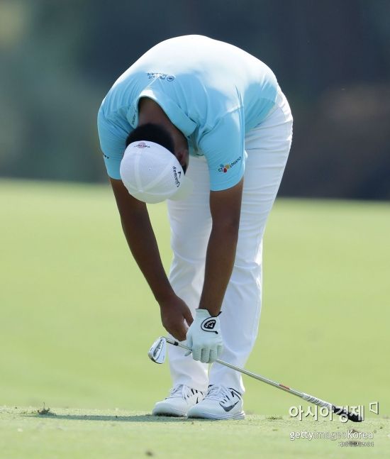 김시우 이븐파 '주춤'…심슨 "9언더파 폭풍 샷"