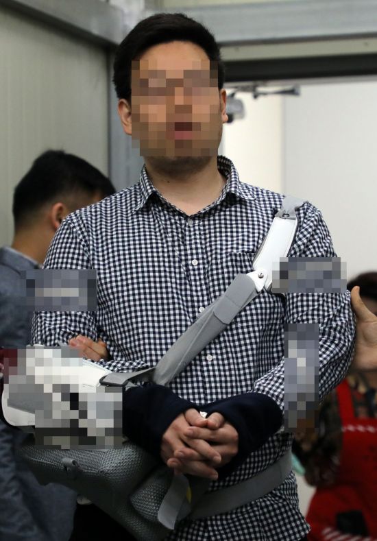검찰, '단식농성 김성태' 폭행범 징역 1년 구형