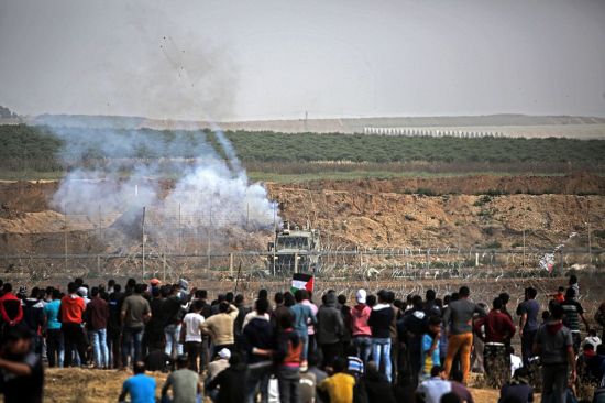 "가자지구 하마스, 이스라엘군에 공습중단시 시위자제 뜻 전달"