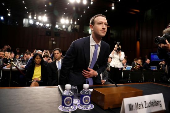 ‘페이스북 정보유출 논란’ 저커버그, 결국 유럽의회 출석키로