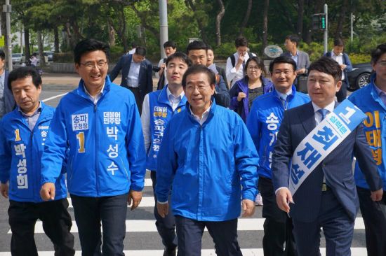 박성수 송파구청장 후보, 박원순 후보와 송파에서 첫 유세 시작