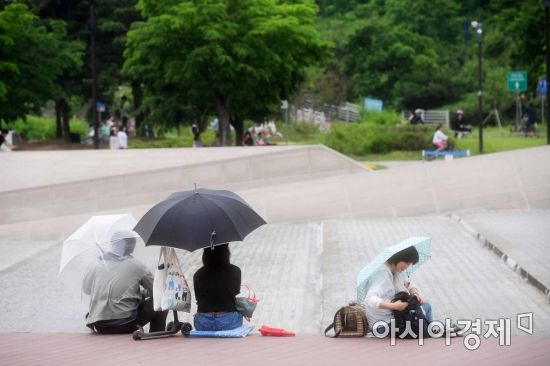 [포토]연휴의 끝을 잡고