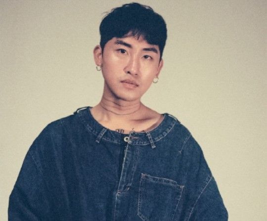 가수 문문, 과거 화장실 몰카범죄로 집행유예…'비행운' 가사 표절 논란까지?