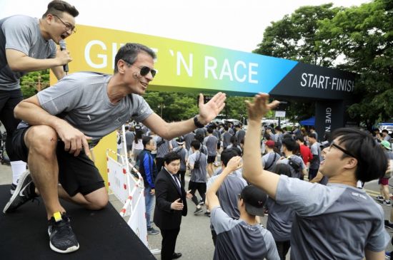 벤츠, 제3회 ‘기브앤레이스(GIVE ’N RACE)’ 기부달리기 개최