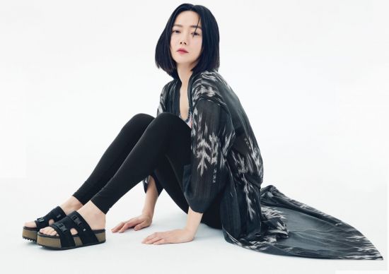 [더위잡는 아웃도어]패밀리 아웃도어족 겨냥한 '노마드 라인'