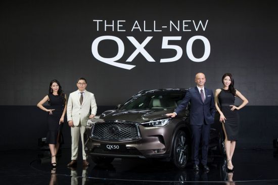 [2018 부산모터쇼]인피니티 코리아, 가변압축비 엔진 기술 담은 SUV QX50 공개