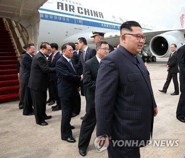 중국이 북한에 항공편 제공으로 얻는 효과는?