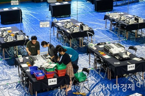 [포토] 지방선거 이틀 앞두고 분주한 개표소