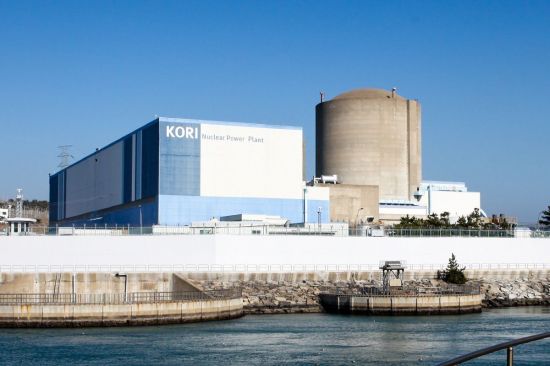 지난해 6월18일 자정을 기해 원자력발전소인 '고리 1호기'가 40년의 역사를 뒤로 하고 영구 정지된 지 1년이 흘렀다.