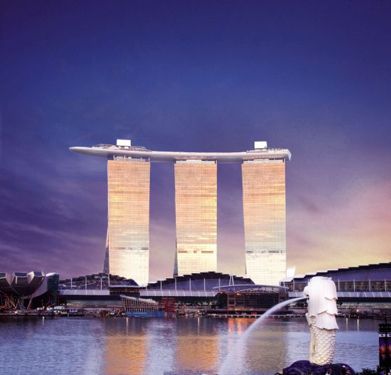 ▲쌍용건설이 단독으로 시공한 싱가포르 마리나베이샌즈호텔 전경(사진: 쌍용건설)