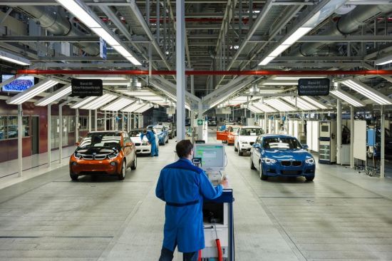 BMW의 라이프치히 공장은 모든 공정이 자동화 돼 있는 초 현대식 공장으로 설계됐다.