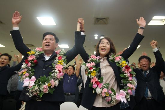 [6·13 지선 광주·전남 당선자] 광주 서구갑 국회의원 송갑석 “풍요로운 경제도시 구현”