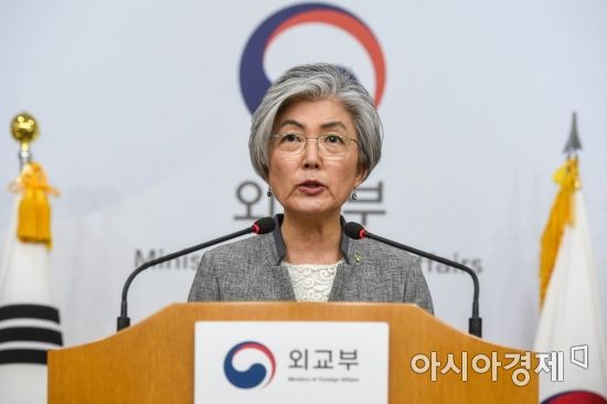 [포토] 강경화 외교장관, 취임1주년 기자간담회