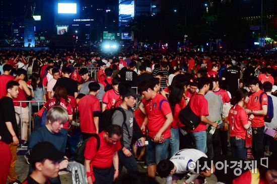 [포토]축 처진 광화문광장