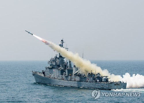 해군 마산함서 탄약 폭발사고로 1명 사망…네티즌 “젊은 나이에 너무 안타깝다”