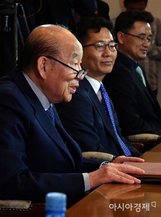 [포토] 발언하는 박경서 남측 수석대표