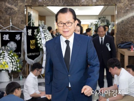 [포토] 김종필 전 총리 빈소 찾은 박철언 전 의원