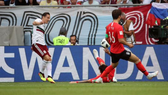 [한국-멕시코] 의욕도 자신감도 잃은 신태용호, 멕시코의 적수 못 됐다