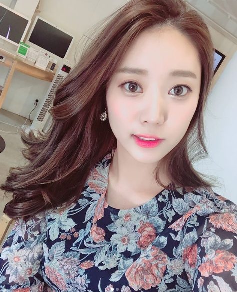 ▲ MBC 보도국의 이귀주 기상캐스터 SNS 사진이 화제다. © 이귀주 기상캐스터 인스타그램