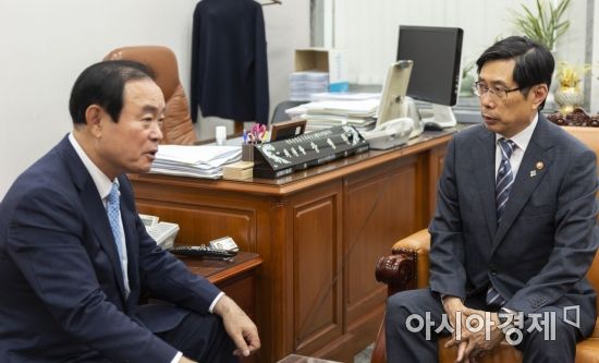 [포토] 국회 찾은 박상기 법무부 장관