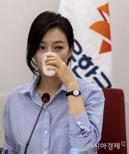 민주당 “돼지도 웃겠다던 ‘바이오중유’…한국당 주도로 추진한 사업”