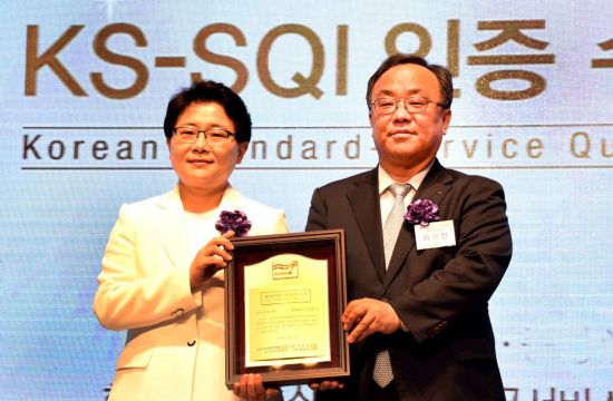 홈플러스, 한국서비스품질지수 3년 연속 대형마트 1위 