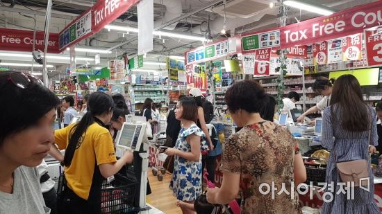 [샌드위치 K뷰티上]中사드로 반사이익 日가보니…"J뷰티만 쓸어담았다"