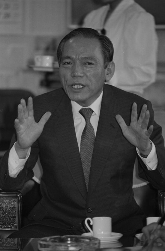 "탁 치니 억 하고 죽었다" 장본인, 강민창 전 치안본부장 사망 