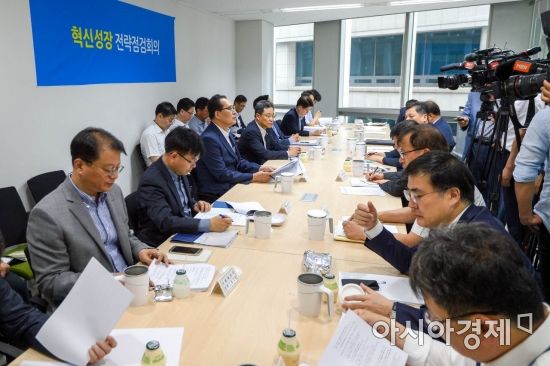 [포토] 혁신성장전략점검회의