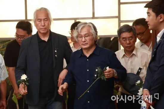 '박원순 성범죄 피해자 실명공개' 김민웅 전 교수 집유 확정