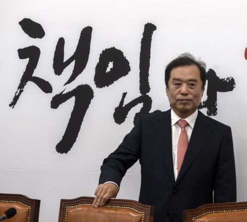 김병준, 日 자민당 간사장 접견…"지방선거 후 어렵다"