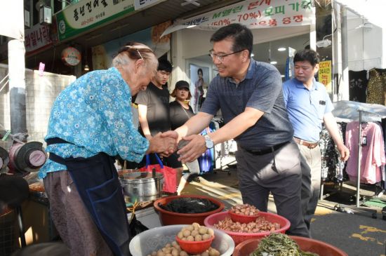 류경기 중랑구청장 취임 한 달... ‘우문현답’서 새로운 중랑 '길' 찾다 