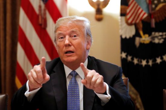 트럼프 "셧다운, 중간선거 이후로 미룰 수 있다"