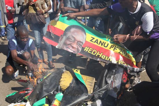 대선결과 발표 앞둔 짐바브웨…항의시위 중 3명 사망