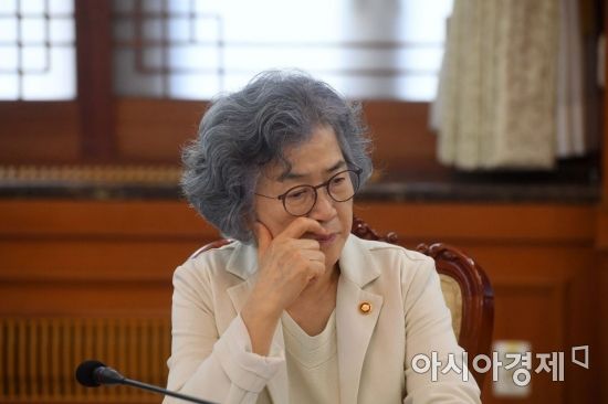 [포토]진지한 표정의 박은정 국민권익위원장